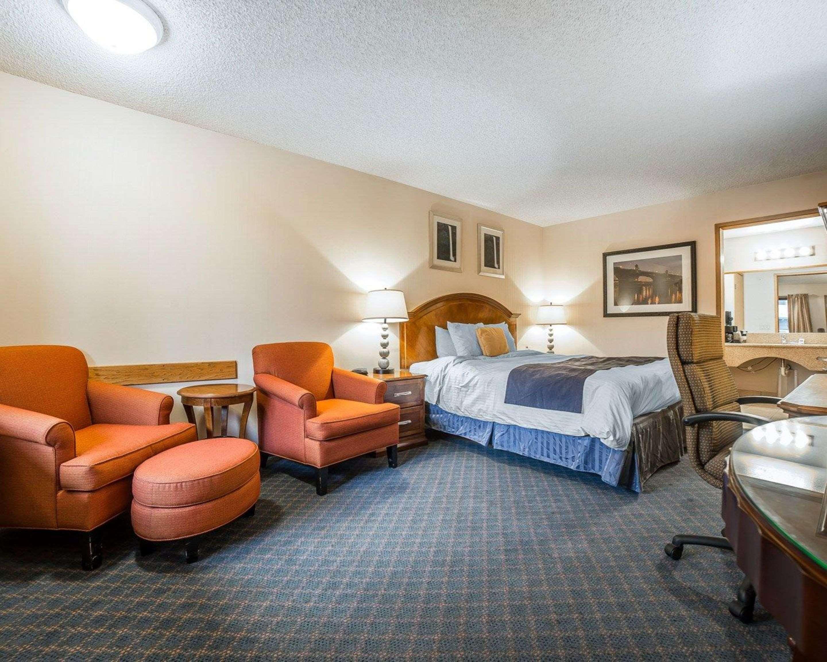 בייקר סיטי Rodeway Inn מראה חיצוני תמונה