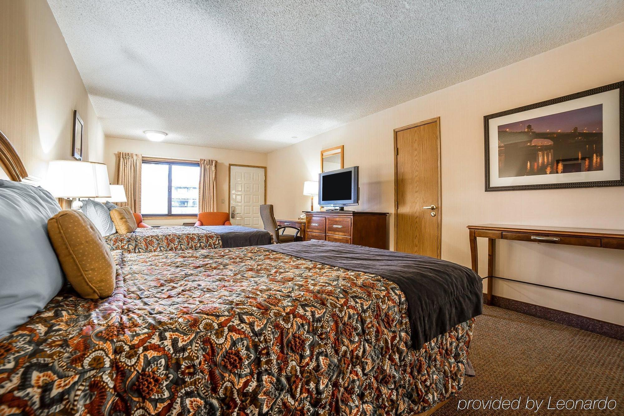 בייקר סיטי Rodeway Inn מראה חיצוני תמונה